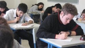 elevi examen