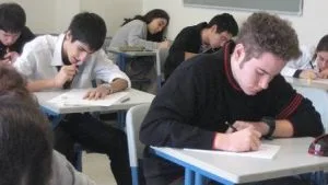 elevi examen