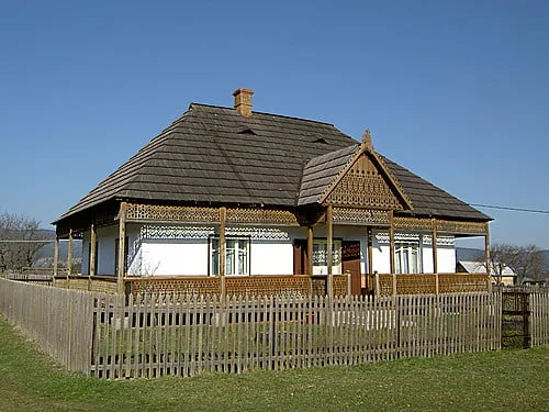 casa traditionala