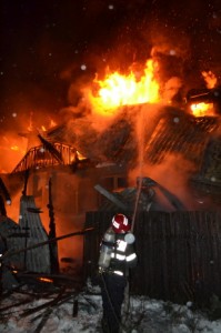 Incendiu bogdaneasa falcari ISU pompieri5
