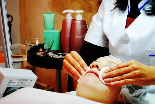 tratament facial