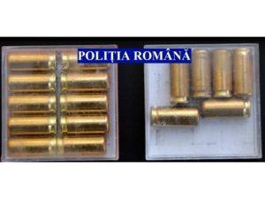 arma pistol munitie
