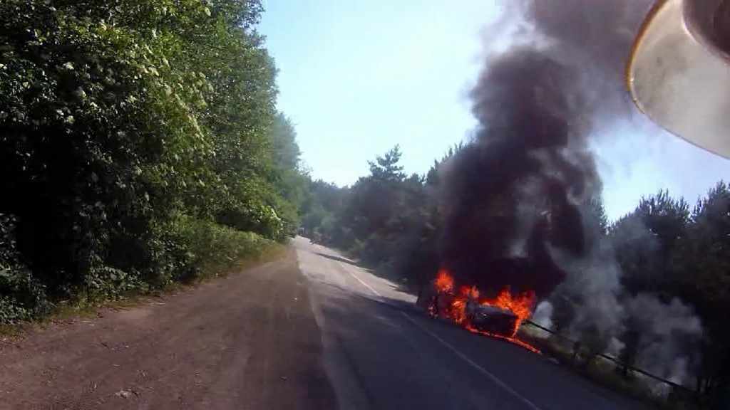 incendiu masina