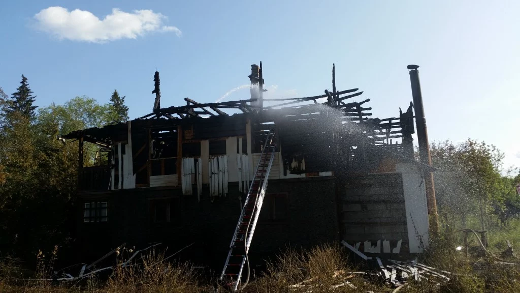 incendiu casa