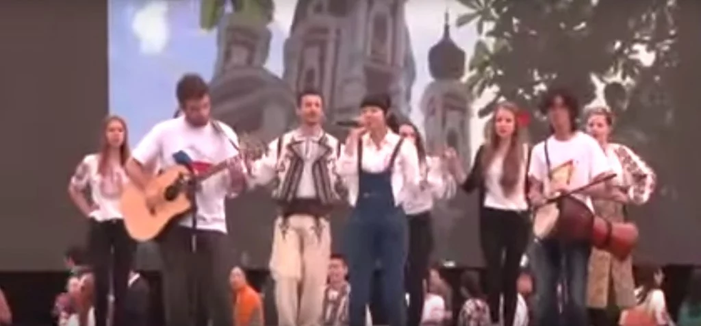 chinezoaica canta cucul