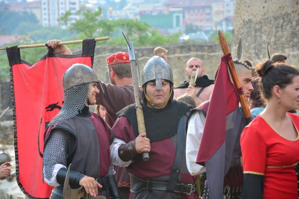 medieval cetate steag (26)