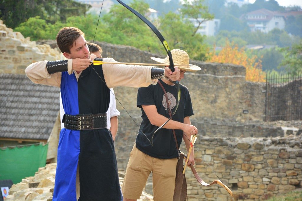 medieval cetate steag (38)