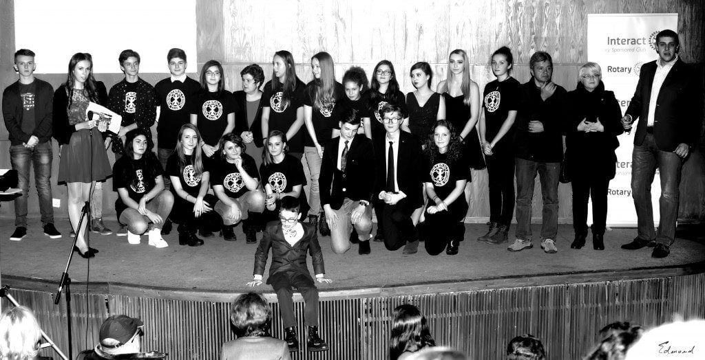 interact spectacol