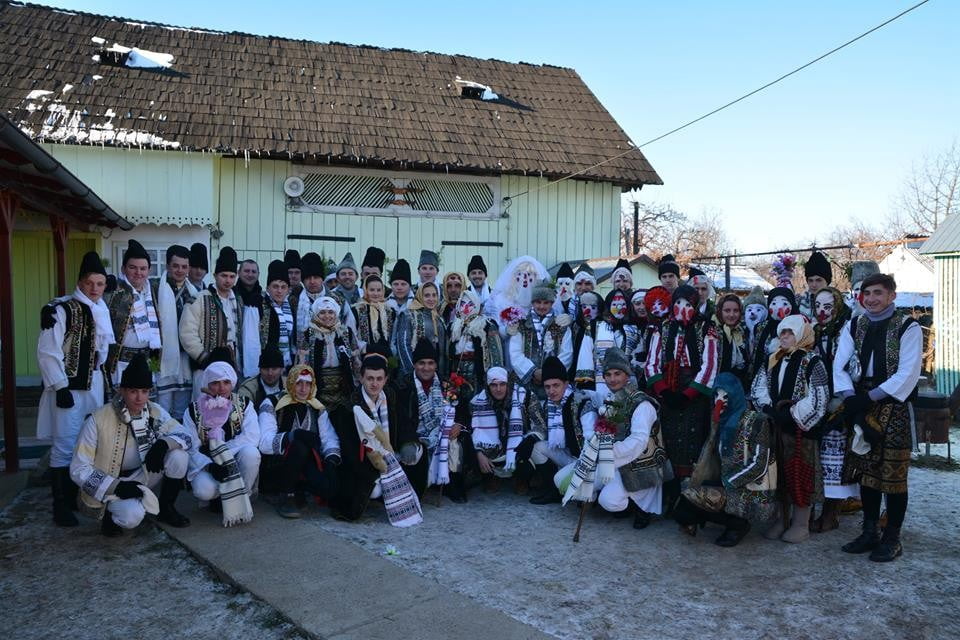 traditii Anul Nou Udesti (13)