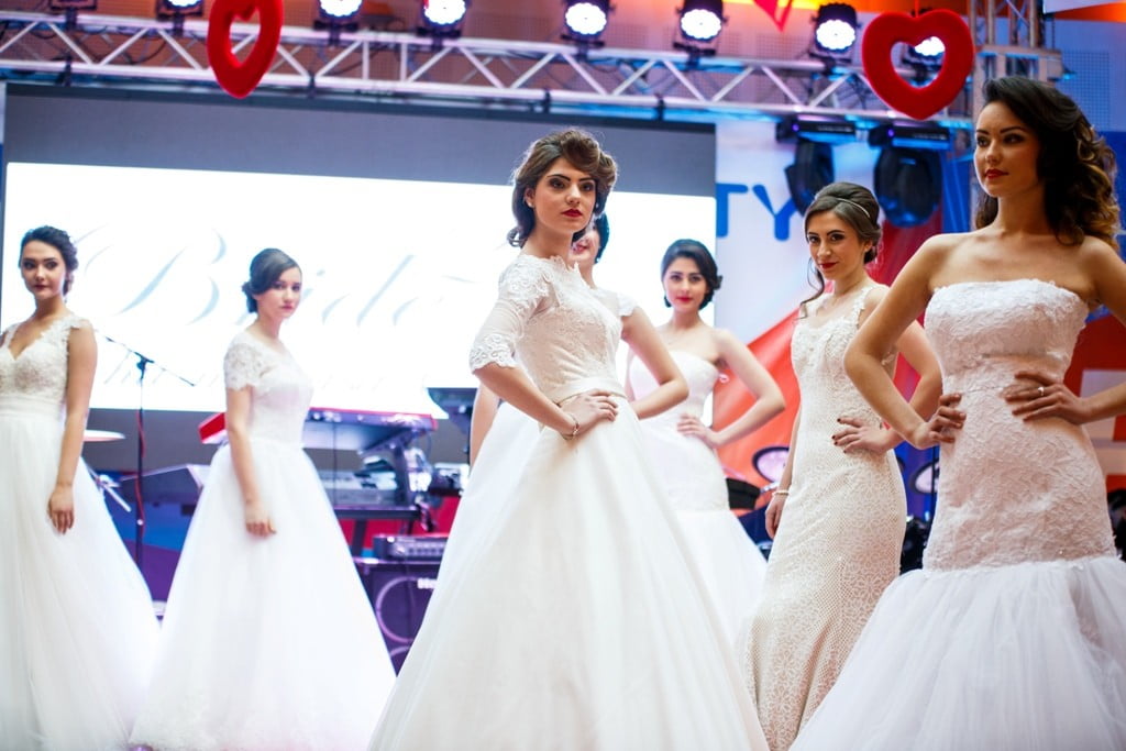 40.000 de persoane vizitat Târgul nunţi „Trend Mariaj” incinta Shopping City Suceava