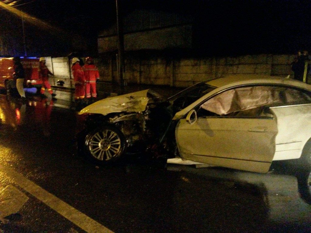 stalp iluminat accident isu smurd