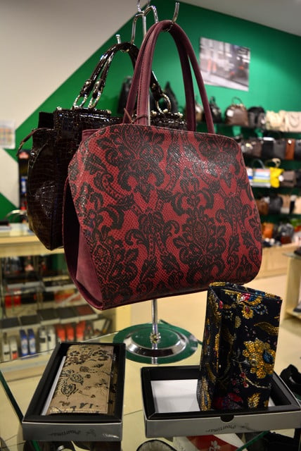Salamander com_ Iulius Mall Suceava