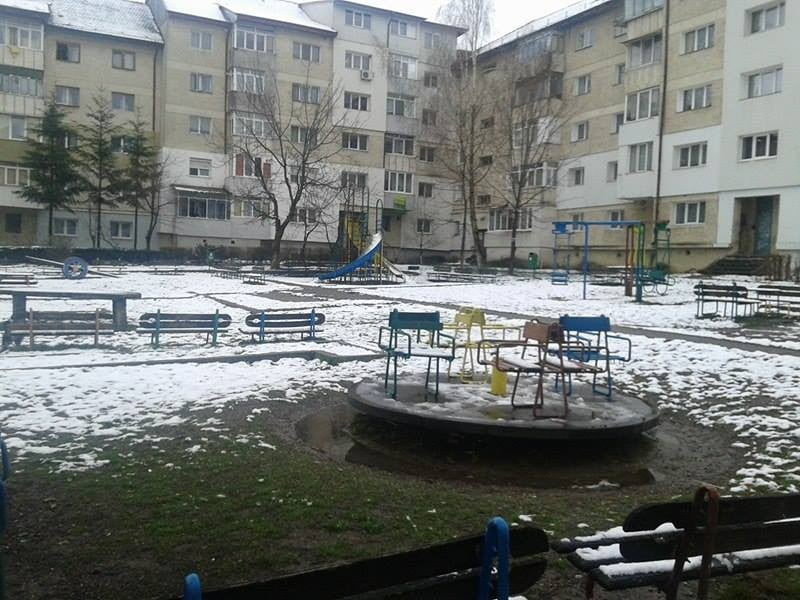 loc de joaca suceava (2)