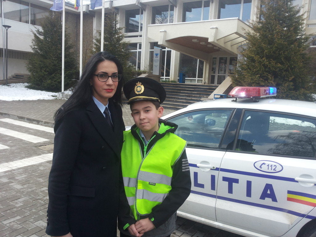 politist copil (2)