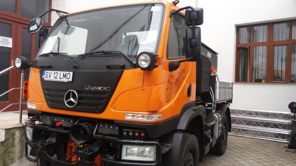 unimog utilaj deszapezire