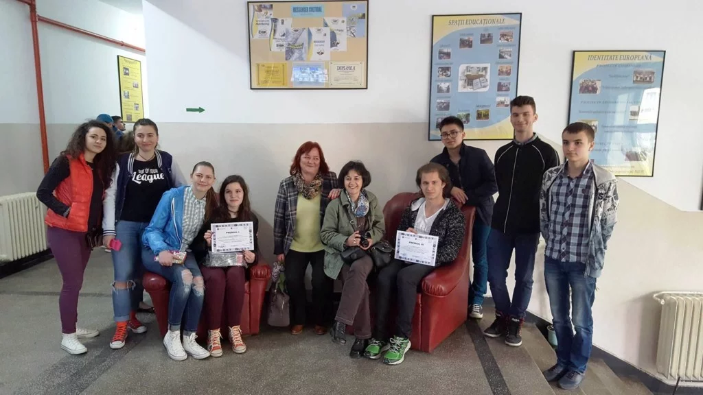 elevi humoreni premiati la Quest (1)
