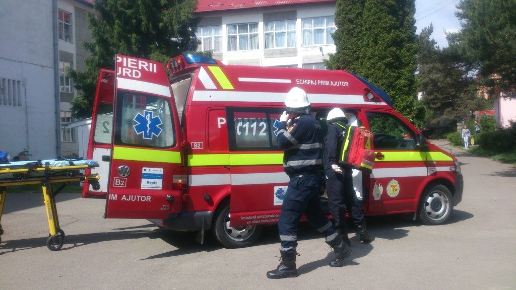 simulare cutremur si incendiu la Colegiul Alexandru cel Bun Humor (3)