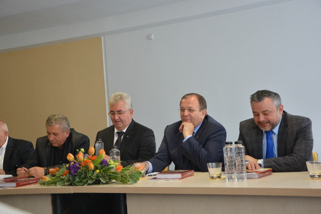 spital flutur rambu ietcu ardeleanu balan scripcaru alice niculica crap (18)