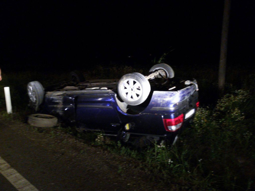 accident cupola autoturism noaptea (4)