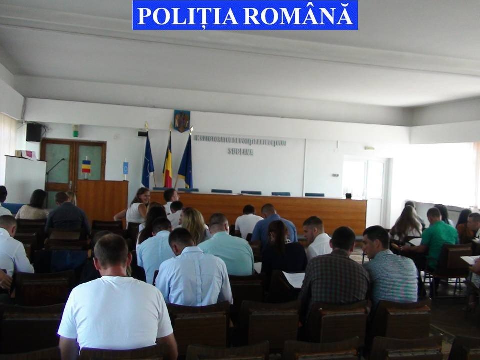politisti (3)