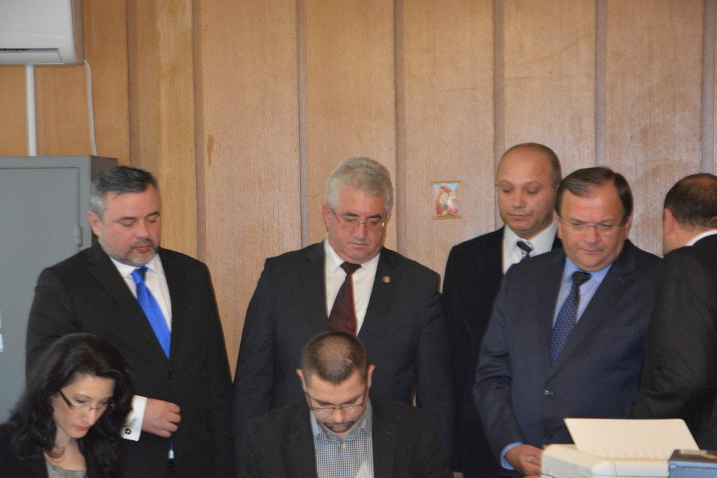 pnl-flutur-balan-lungu-24