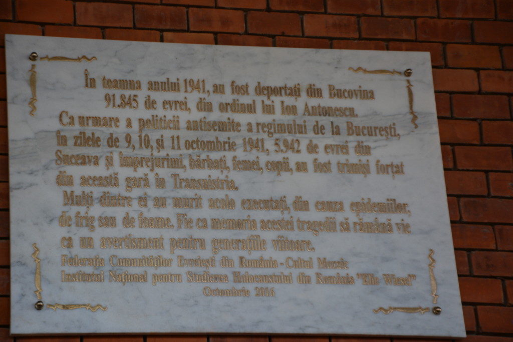 placa-comemorativa-deportare-evrei