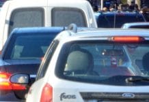 La ce preț încep românii să lase mașina acasă? Analiză: ruptură reală abia peste 12 lei pe litru
