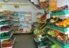 Sticlă de răcoritoare furată cu scandal dintr-un magazin din Frătăuții Noi. Clientul a susținut cu sucul nu se plătește