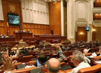 Foaie Verde din Bucovina cere ca noua lege a salarizării să-i includă pe parlamentari și să pornească de la coșul minim actualizat