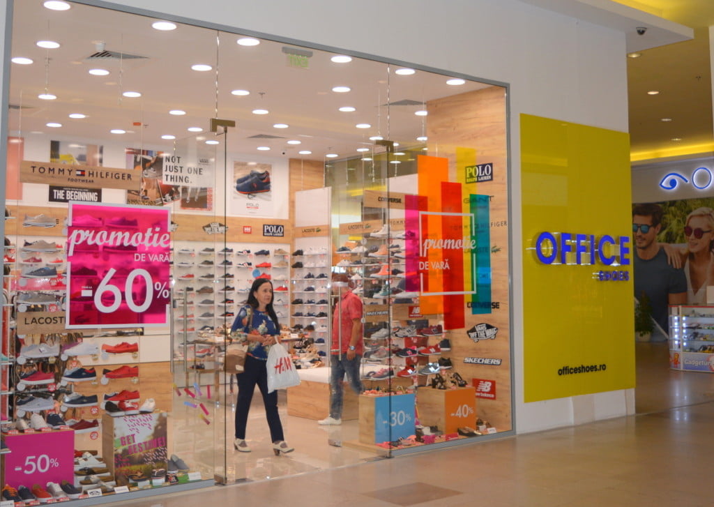 tenant Previous Erase Office Shoes a deschis unicul magazin din Suceava la Iulius Mall