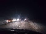 iarna zapada noaptea trafic