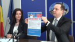 Moldovan cu afis coronavirus