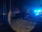 accident adâncata mașină auto răsturnată (2)