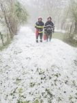 pompieri grindină (8)