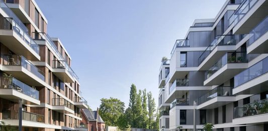 Mai mulți suceveni trag semnal de alarmă: Zonele verzi din Suceava nu sunt rezerve pentru noi blocuri și parcări – scrisoare deschisă către Consiliul Local