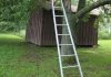 Bărbat de 68 de ani, rănit grav după ce a căzut de pe o scară în timp ce culegea struguri, la Plopeni