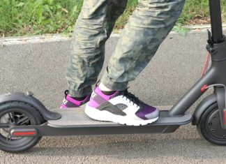 Copil rănit la Lămășeni: Circula pe o trotinetă electrică și a fost acroșat de o motocicletă