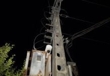 Tragedie la Grămești: Tânăr de 23 de ani s-a electrocutat și a căzut de pe un stâlp. A murit în ciuda eforturilor de resuscitare