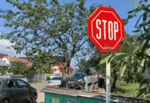 Accident cu răniti într-o intersecție din Bogdănești: Un șofer de 89 de ani a părăsit locul impactului