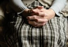 Pensionară, decedată în sala de așteptare a Casei de Ajutor Reciproc a Pensionarilor din Rădăuți