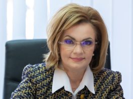 Adomnicāi: Una dintre primele măsuri luate de ministrul italian al Muncii constă în formarea a 10 funcționari italieni din ministerul de resort care se vor ocupa în mod special de soluționarea cererilor transmise online de către cetățenii români prin sistemul RINA.