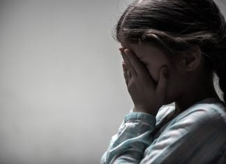 Parchetul Rădăuți anunță arestarea preventivă a unui bărbat de 52 de ani, acuzat de agresiune sexuală și viol asupra unei minore, comise în formă continuată