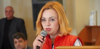 Mirela Adomnicăi