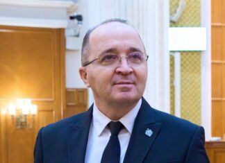 Deputatul AUR Petru Negrea: Statul să cumpere rafinăria Lukoil cu obligațiuni pentru populație, inclusiv a românilor din diaspora