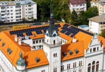 Poliția Suceava vrea să monteze o antenă de comunicații radio pe Palatul Administrativ să mențină funcționale comunicațiile pentru că Primăria Suceava mută fibra optică