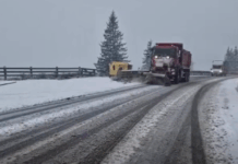 Prima ninsoare din sezon în zona de munte a Sucevei. DRDP Iași spune că utilajele de deszăpezire sunt deja mobilizate