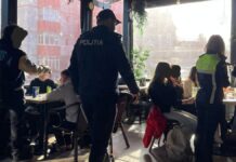 Acțiune a poliției și jandarmeriei de creștere a siguranței școlare în Fălticeni: Controale, sancțiuni și activități preventive pentru elevi