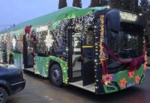 Autobuzul lui Moș Crăciun pornește de astăzi prin Suceava: acces gratuit pentru toți copiii!