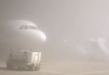 Ceață persistentă afectează aeroporturile din Moldova: Curse rerutate și anulate la Suceava, Iași și Bacău