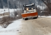 Prefectul Sucevei reacționează la imaginile cu drumuri necurățate: Sancțiuni pentru operator și apel la prudență în trafic